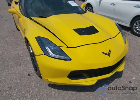 2015 Chevrolet Corvette Stingray Z51 z USA, uszkodzony, nr VIN 1G1YM2D77F5114446